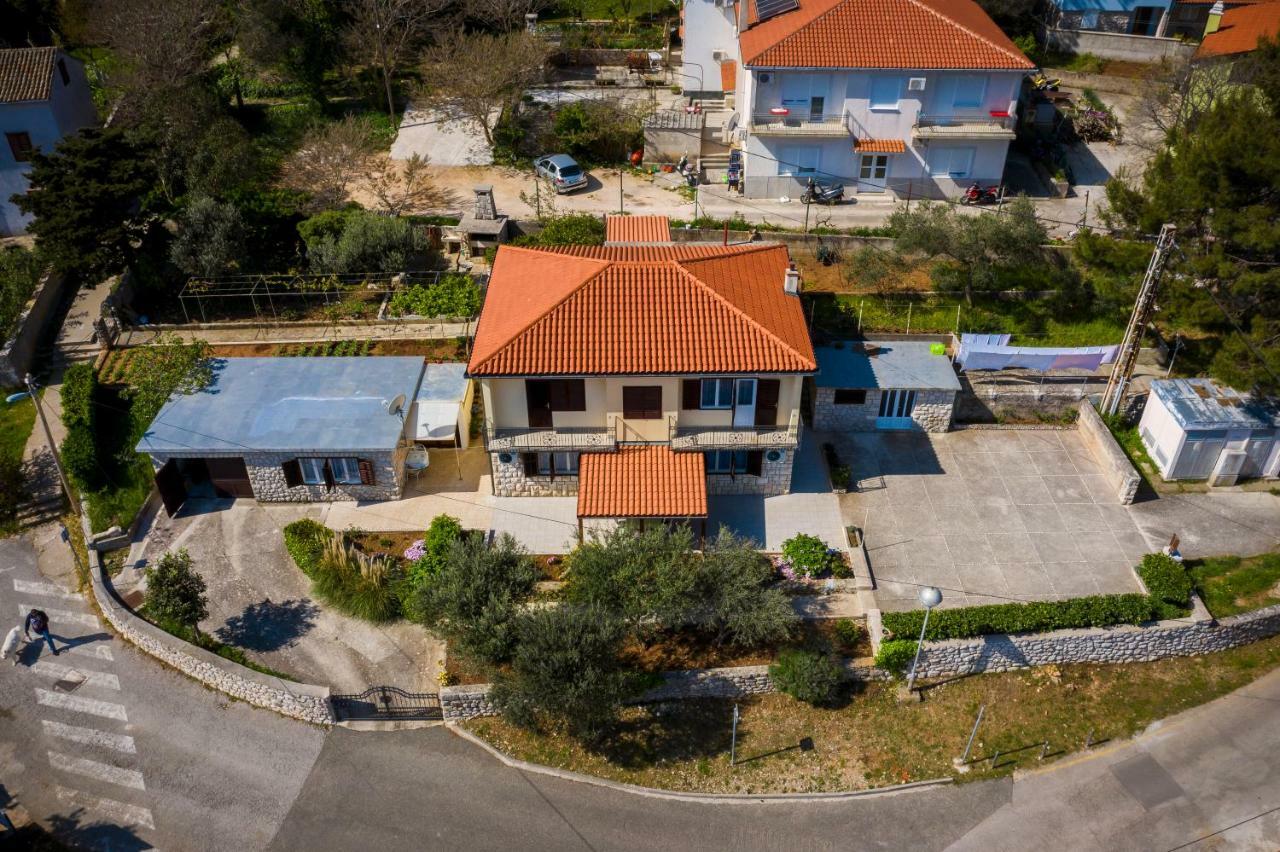 Apartment Marija มาลีโลชินจ์ ภายนอก รูปภาพ